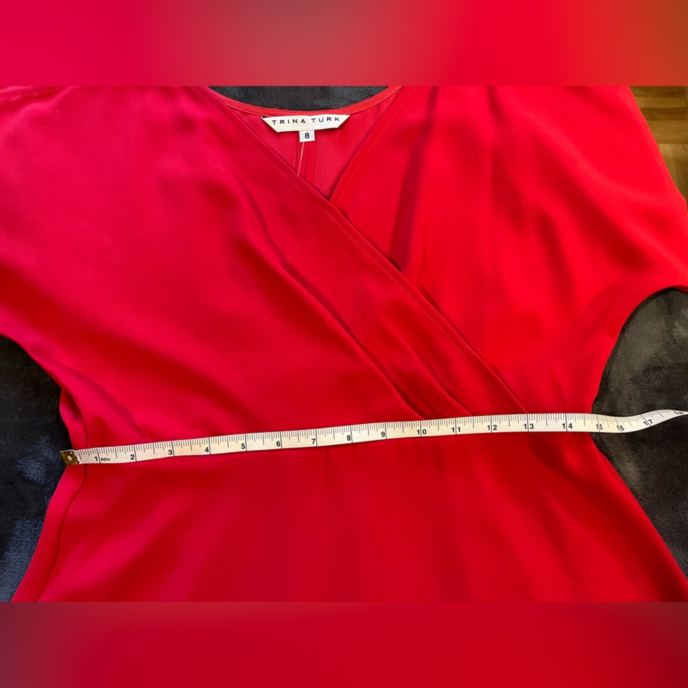 Trina Turk cold-shoulder midi dress. Balloon sleeves. Red. 8. Party, cocktail - Picture 10 of 11